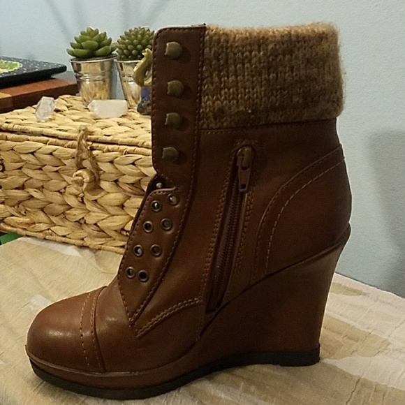 Mossimo Cognac Kalare Lace-Up Wedge Boots - Picture 4 of 5